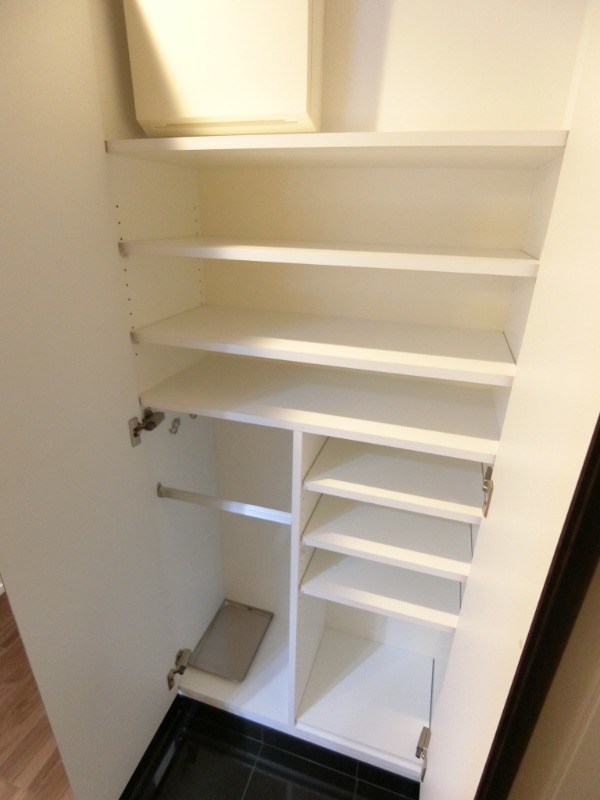 ネベル巣鴨 収納