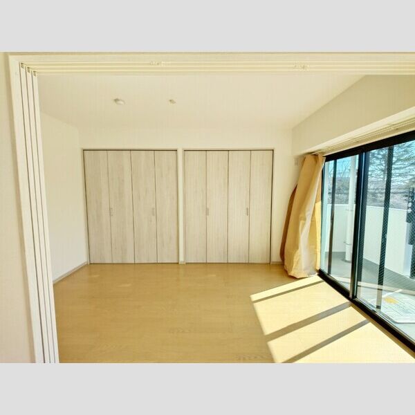 グランヴェールにしすな205号室 洋室6帖