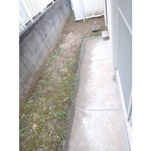 ジュネパレス柏第060101号室 バルコニー