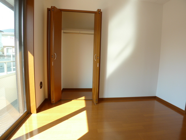 利右衛門壱番館0203号室 収納