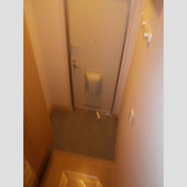 ルミエール　A 玄関