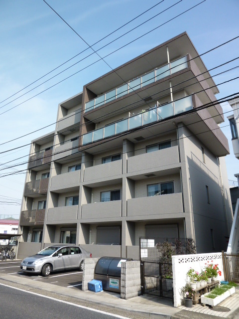 ハピネス オシャレな外観です☆