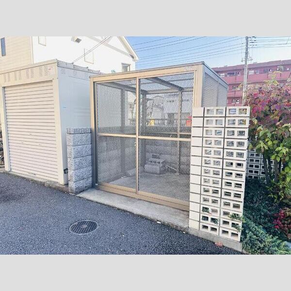 グリーンガーデン ゴミストッカー