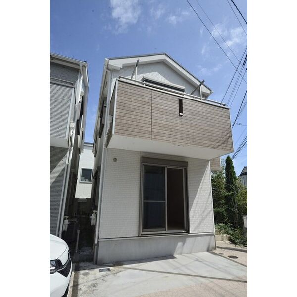 クレイドルガーデン横浜市金沢区六浦南第10　8号棟 外観