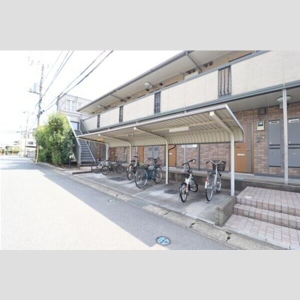 セジュール・ハッセブ 駐輪場