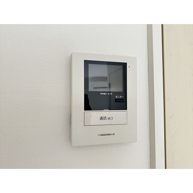 桂ハウス B棟B2号室 モニター付インターホン