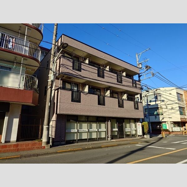 ソレーユ203号室 建物外観