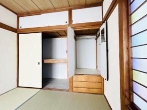 そよかぜ　なつかしの家 ２F和室収納