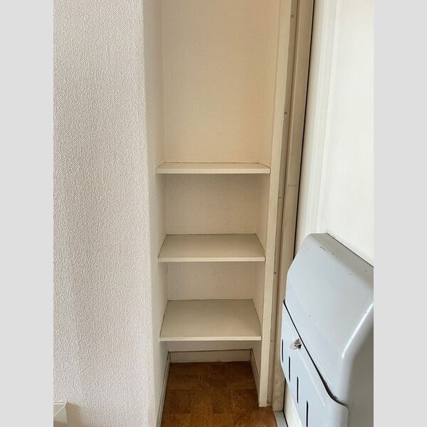 メゾン湘南305号室 玄関収納