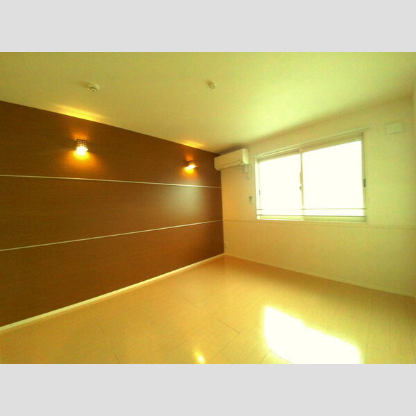 グランドュール302号室 洋室