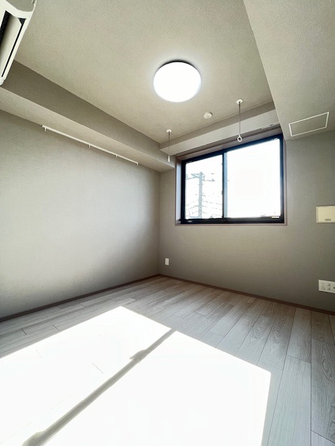 ラクラス南行徳4階 寝室