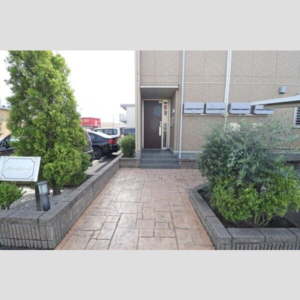 クレールコート 共用通路