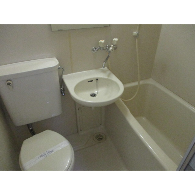 YMD新宿ビル 内観