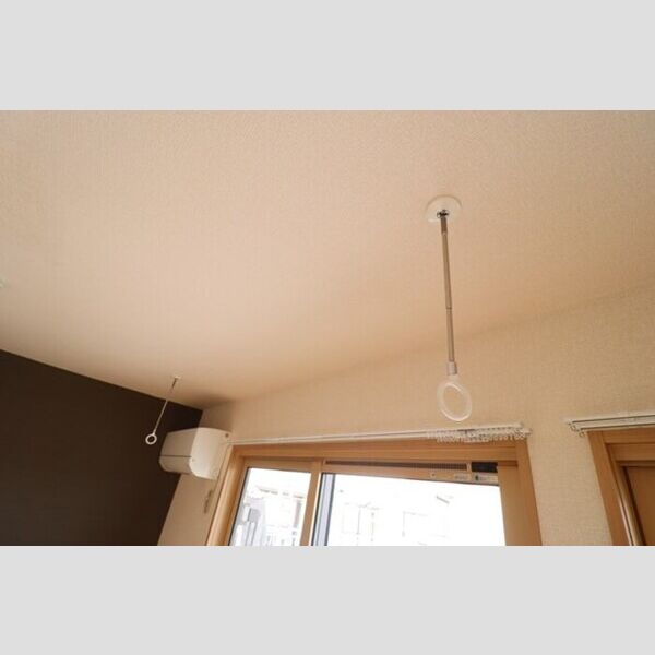 モナリエ古ヶ崎Ⅱ 室内物干し