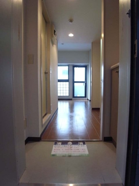 ドルチェ府中 玄関