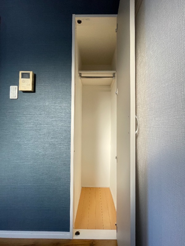 バーミープレイス上北沢Ⅱ1階 収納