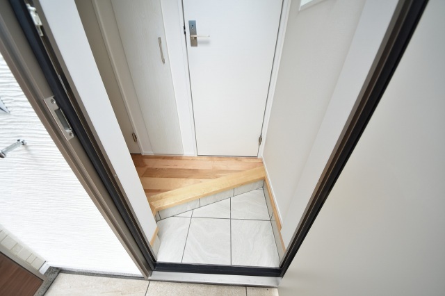 ＣＢ大岡山ヴェルデ1階 玄関