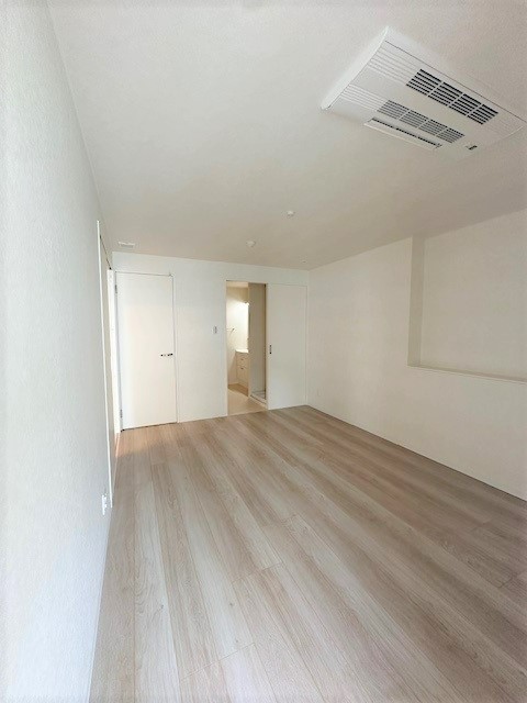 広尾アパートメント203号室 寝室