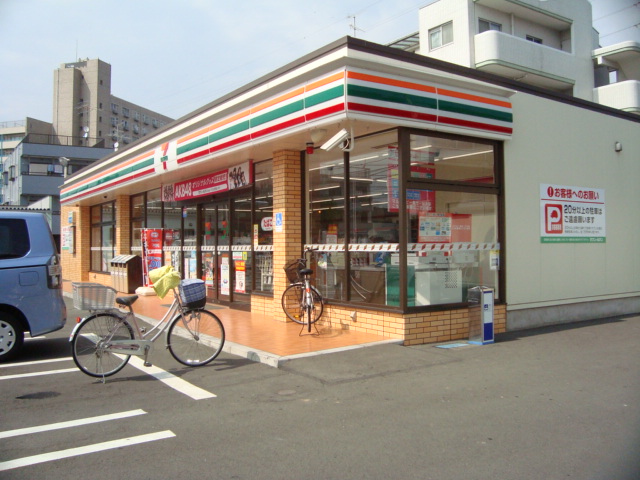 メゾン．ネクストエイト セブンイレブン川崎子母口東店まで590ｍ