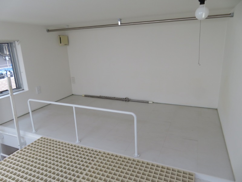 ハウス・カメアリ1階 別のお部屋の写真です