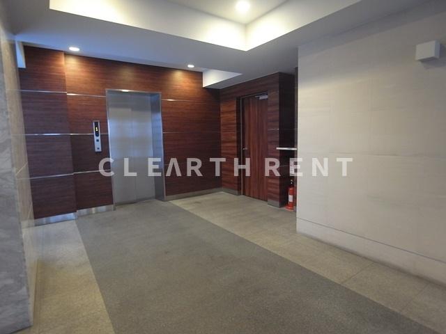 コンシェリア・デュー池袋 風格あるエントランス