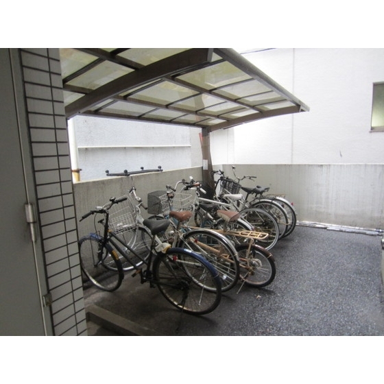 Ｅｉｇｈｔｙｅｉｇｈｔタチカワ 外観