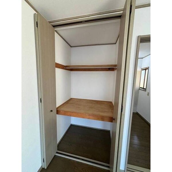 ハイムまことC棟 収納