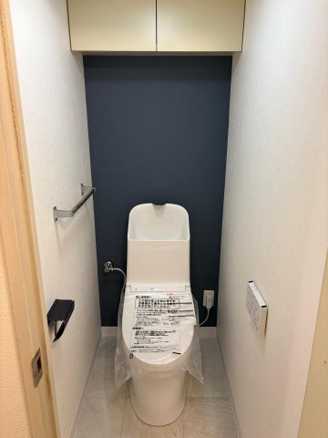 緑と海辺のフロレッタ203号室 トイレ