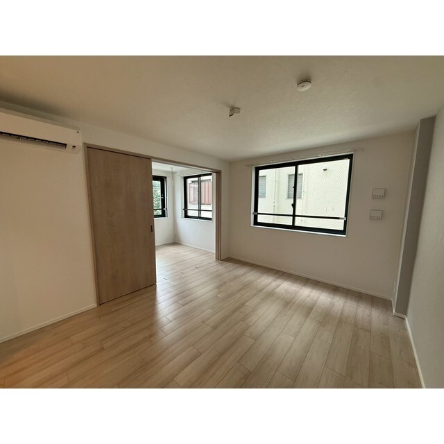 エルファーロ神宮前Ⅴ0101号室 内観