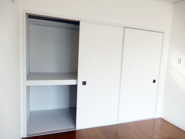 ハイム下鶴間503号室 収納