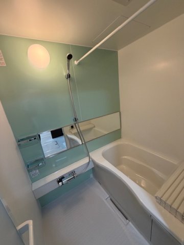 ＣＬＡＩＲＥ　　ＭＵＳＡＳＨＩ102号室 お風呂