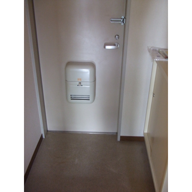 コーポアゼリア2階 玄関