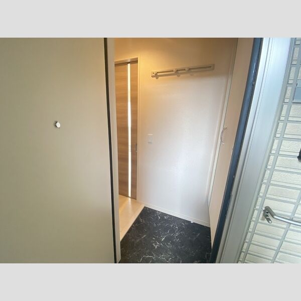 コージーコート・F 玄関