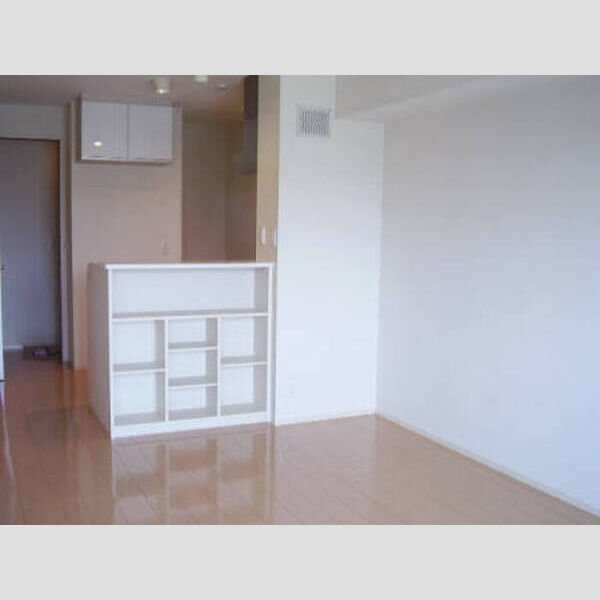 ピアチェボーレ 303 LDK