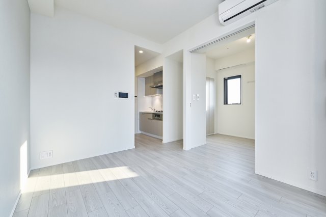 プラウドフラット日本橋馬喰町805号室 リビング