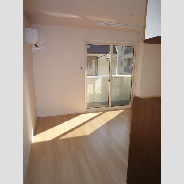 Bright Halu 　west205号室 リビング