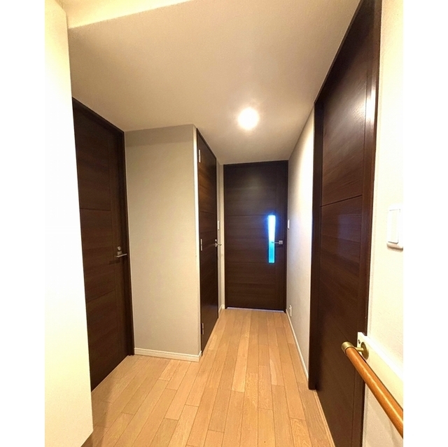 プラウドタワー船橋2008号室 廊下　2026年2月撮影