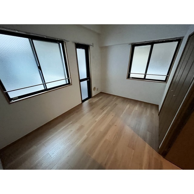 サザンクロス2階 同建物別部屋の参考画像