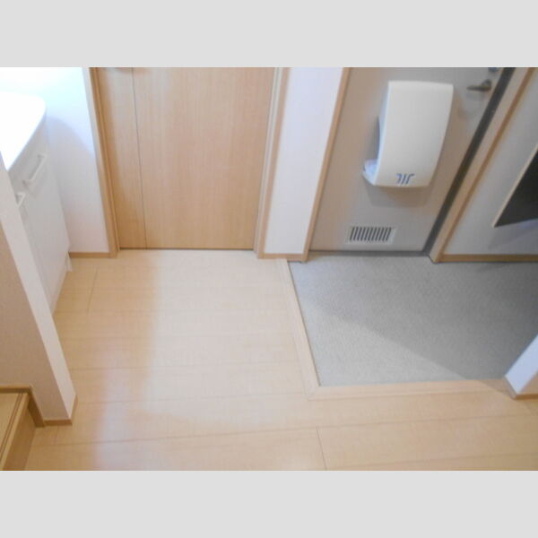 フローレンス　Ⅱ 玄関