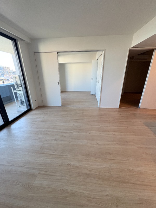 PJツリーネスト5階 広いリビング