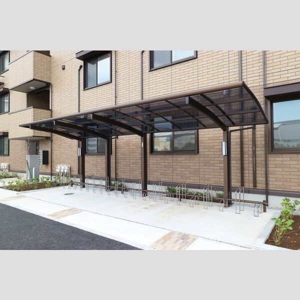 センシーロ柏の葉102号室 駐輪場