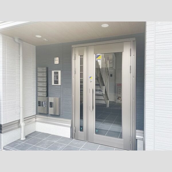 ルリアン中村 エントランス