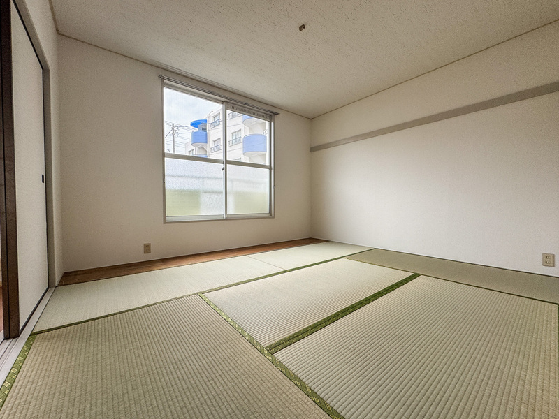 エコー・ハイツ1階 寝室