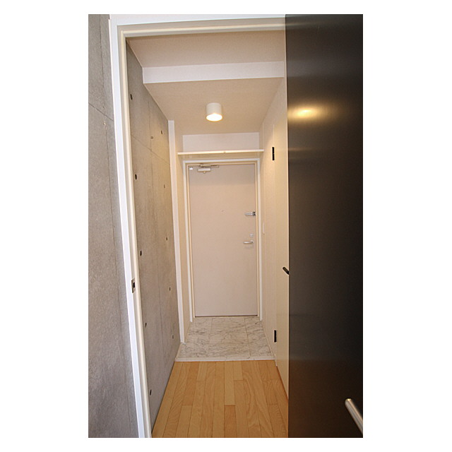 ZESTY西新宿Ⅲ0304号室 内観