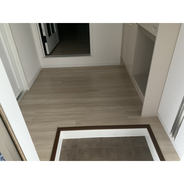 ダリア123号室 玄関