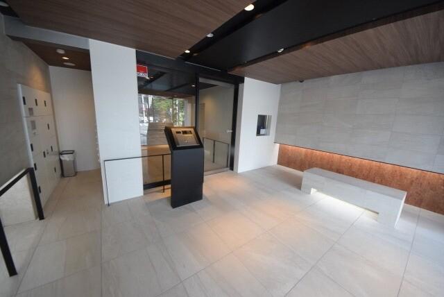 ガリシア中野弥生町 エントランス