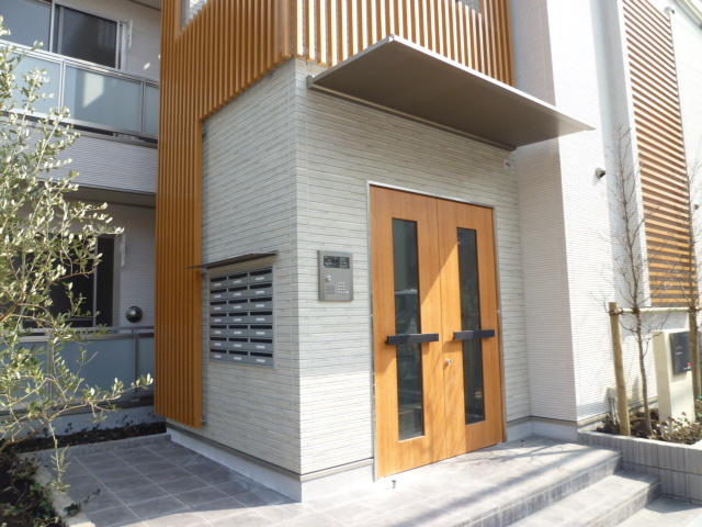 リブリ・ソナーレ1階 エントランス