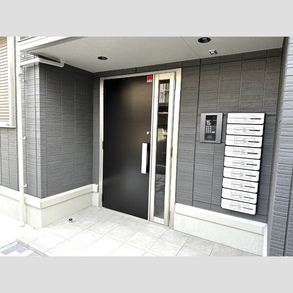 メゾン津田沼 エントランス