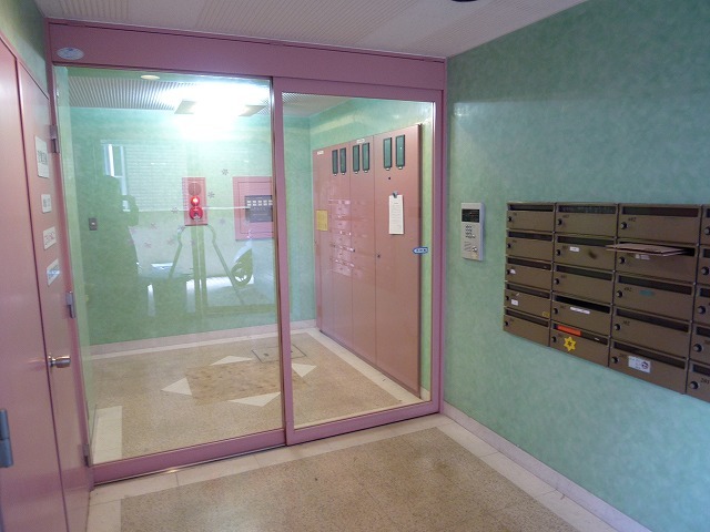 Ｋ＆Ｗガーデン エントランス