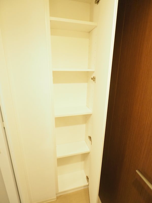 レジディア板橋7階 収納